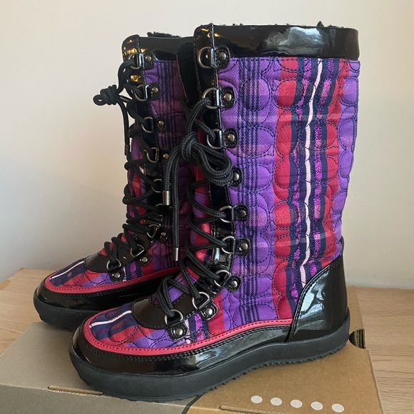 COACH BOOTS - Women 5.5